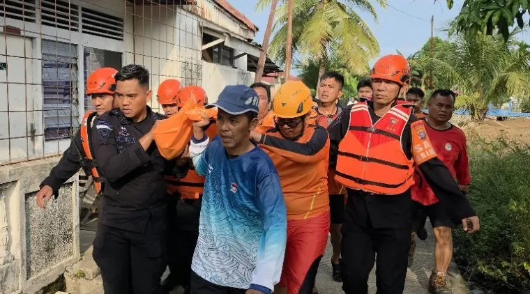 Bocah 11 Tahun yang Hanyut di Air Tawar Padang Ditemukan Meninggal